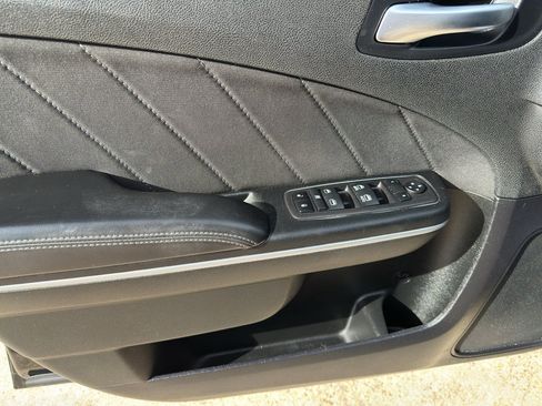 Used 2023 Dodge Charger SXT image 10