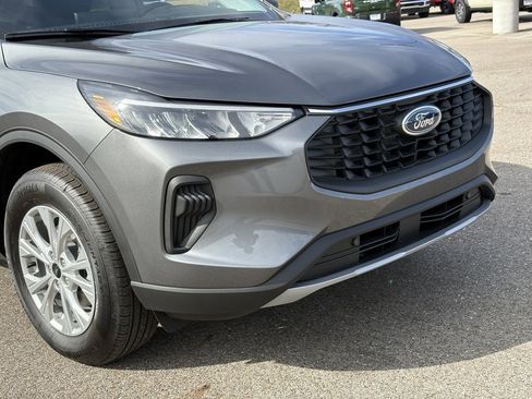 New 2026 Ford Escape Active w/ Tech Pack #1 image 9