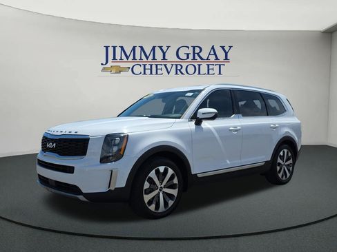 Used 2022 Kia Telluride EX w/ EX Premium Package FWD image 1