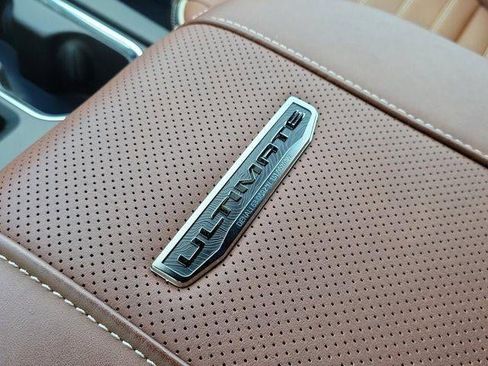 Used 2024 GMC Sierra 3500 Denali Ultimate image 31