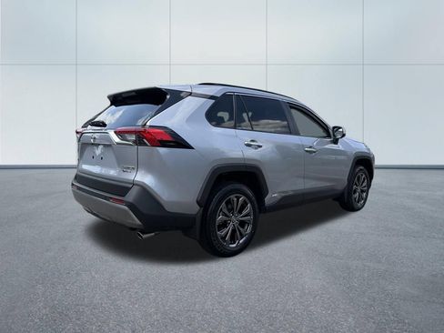 Certified 2025 Toyota RAV4 Limited w/ Advanced Technology Package AWD/4WD image 5