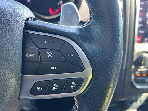 Used 2020 Dodge Durango SRT w/ Technology Group AWD/4WD image 42