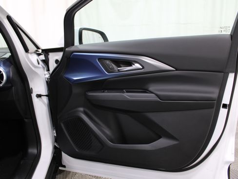 New 2026 Chevrolet Equinox EV LT w/ Convenience Package II image 31