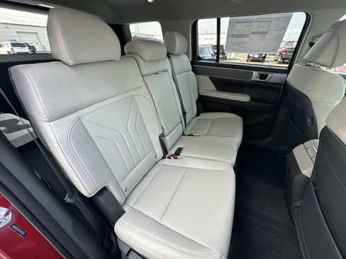 New 2026 Hyundai Santa Fe SEL image 25