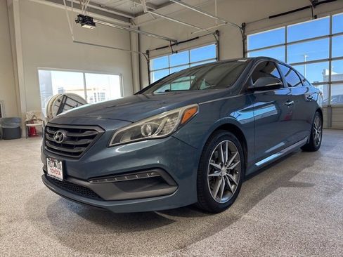 Used 2015 Hyundai Sonata Sport 2.0T image 6