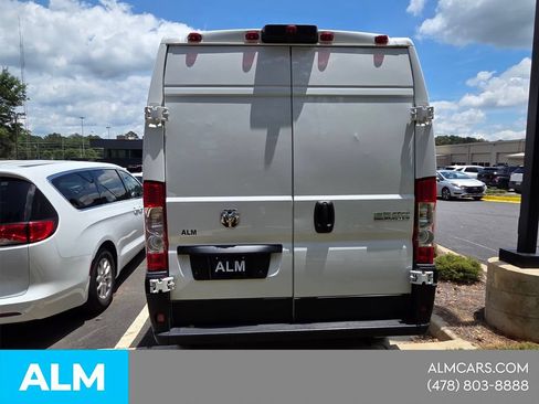 Used 2023 RAM ProMaster 2500 FWD image 10