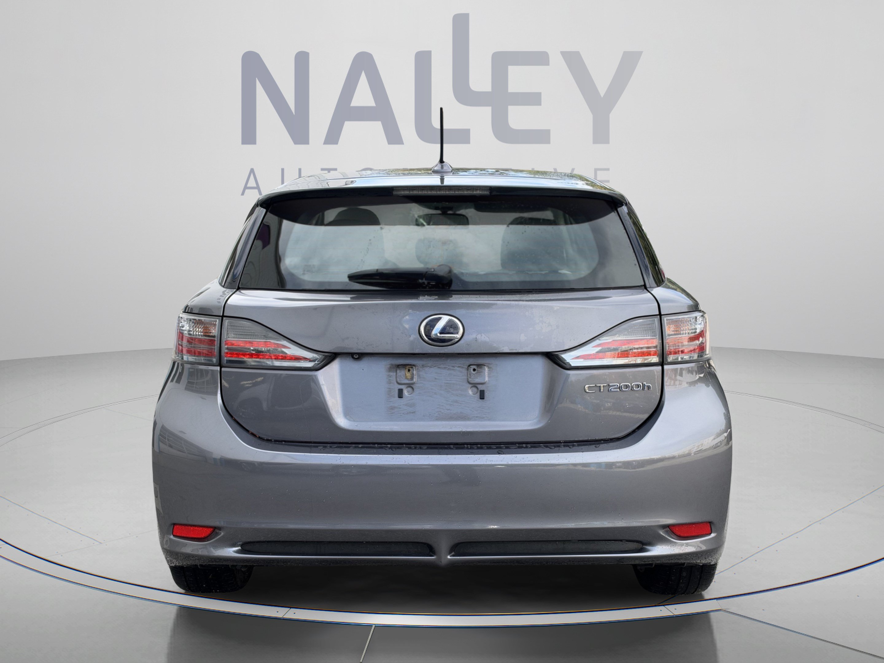 Used 2012 Lexus CT 200h Premium w/ Leather Pkg FWD image 3