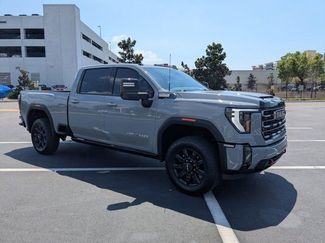 Used 2024 GMC Sierra 2500 AT4 w/ AT4 Premium Plus Package video 1