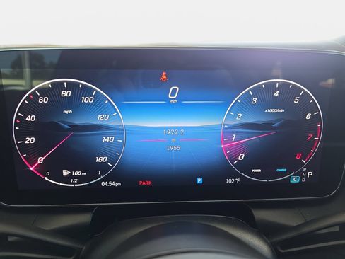 Used 2026 Mercedes-Benz GLC 300 4MATIC image 19