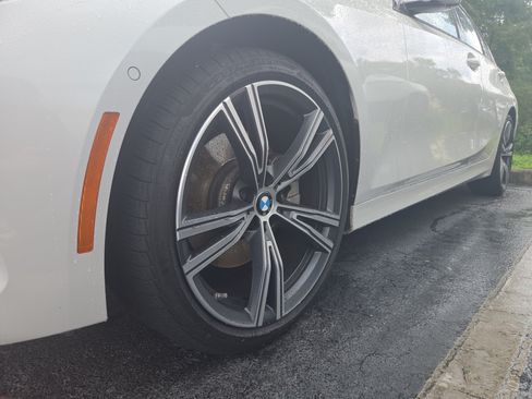 Used 2023 BMW 330i Sedan w/ Premium Package RWD image 4