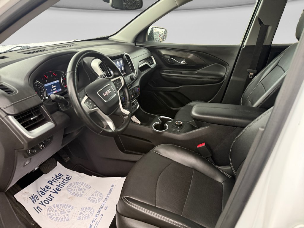 Used 2024 GMC Terrain SLT AWD/4WD image 20