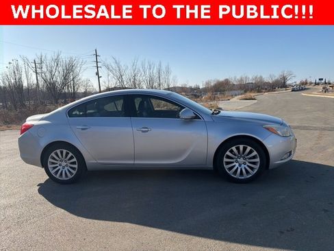 Used 2012 Buick Regal Premium image 2