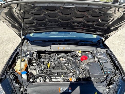 Used 2020 Ford Fusion SE image 44