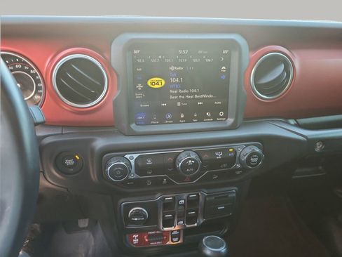 Used 2021 Jeep Wrangler Unlimited Rubicon image 18