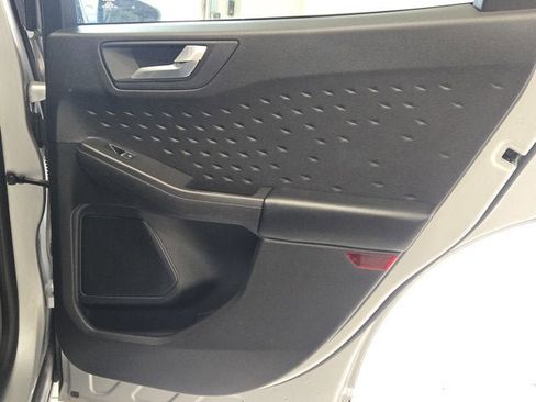 Used 2020 Ford Escape SEL FWD image 9
