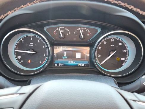 Used 2018 Buick Envision Essence image 13