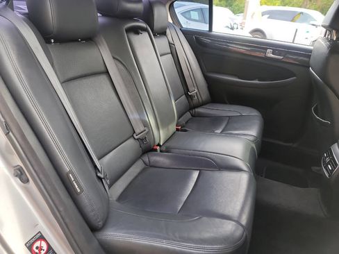 Used 2013 Hyundai Genesis 3.8 image 36