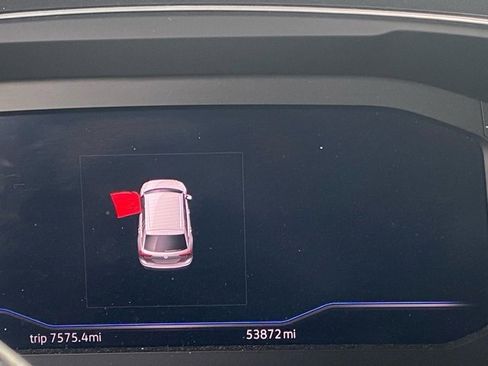 Used 2019 Volkswagen Tiguan SEL Premium R-Line image 12