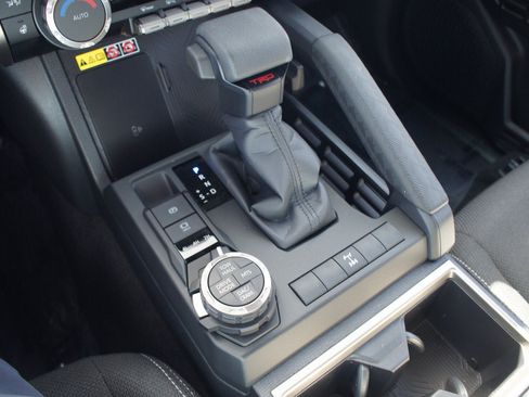 Used 2026 Toyota 4Runner TRD Sport AWD/4WD image 11