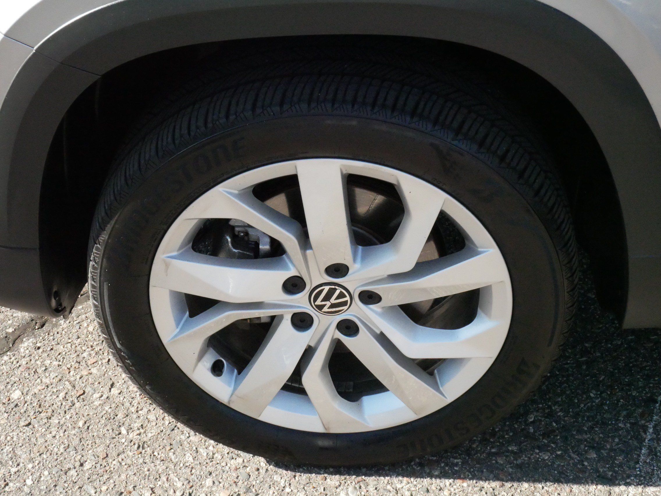 Certified 2023 Volkswagen Taos S AWD/4WD image 15