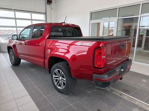 Used 2021 Chevrolet Colorado W/T w/ Custom Special Edition image 3