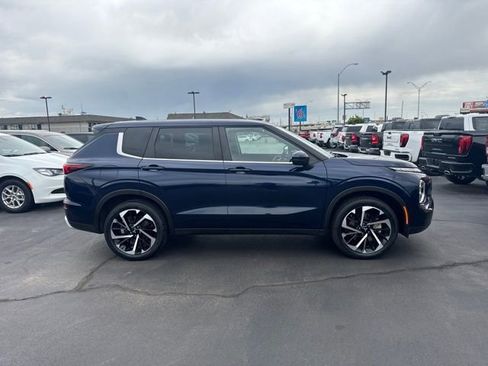 Used 2023 Mitsubishi Outlander Ralliart AWD/4WD image 2