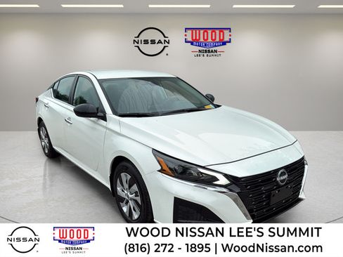 Certified 2025 Nissan Altima 2.5 S FWD image 1