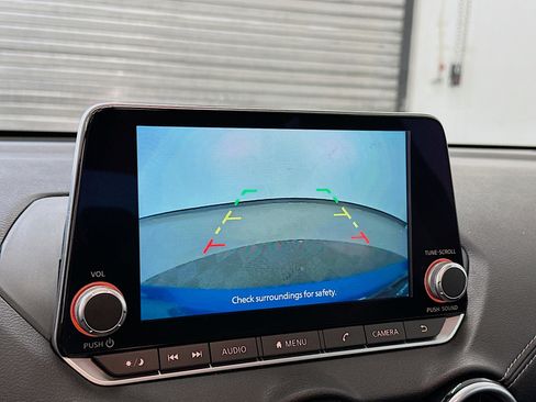 Used 2024 Nissan Sentra SV image 22