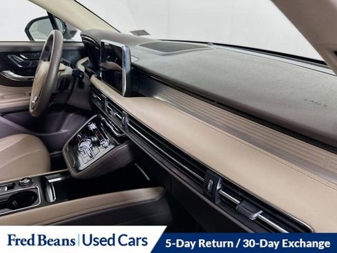 Certified 2022 Lincoln Corsair AWD w/ Equipment Group 101A image 31