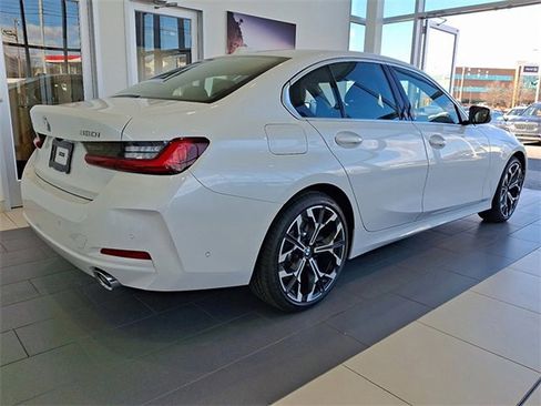 Certified 2025 BMW 330i xDrive Sedan w/ Premium Package image 4