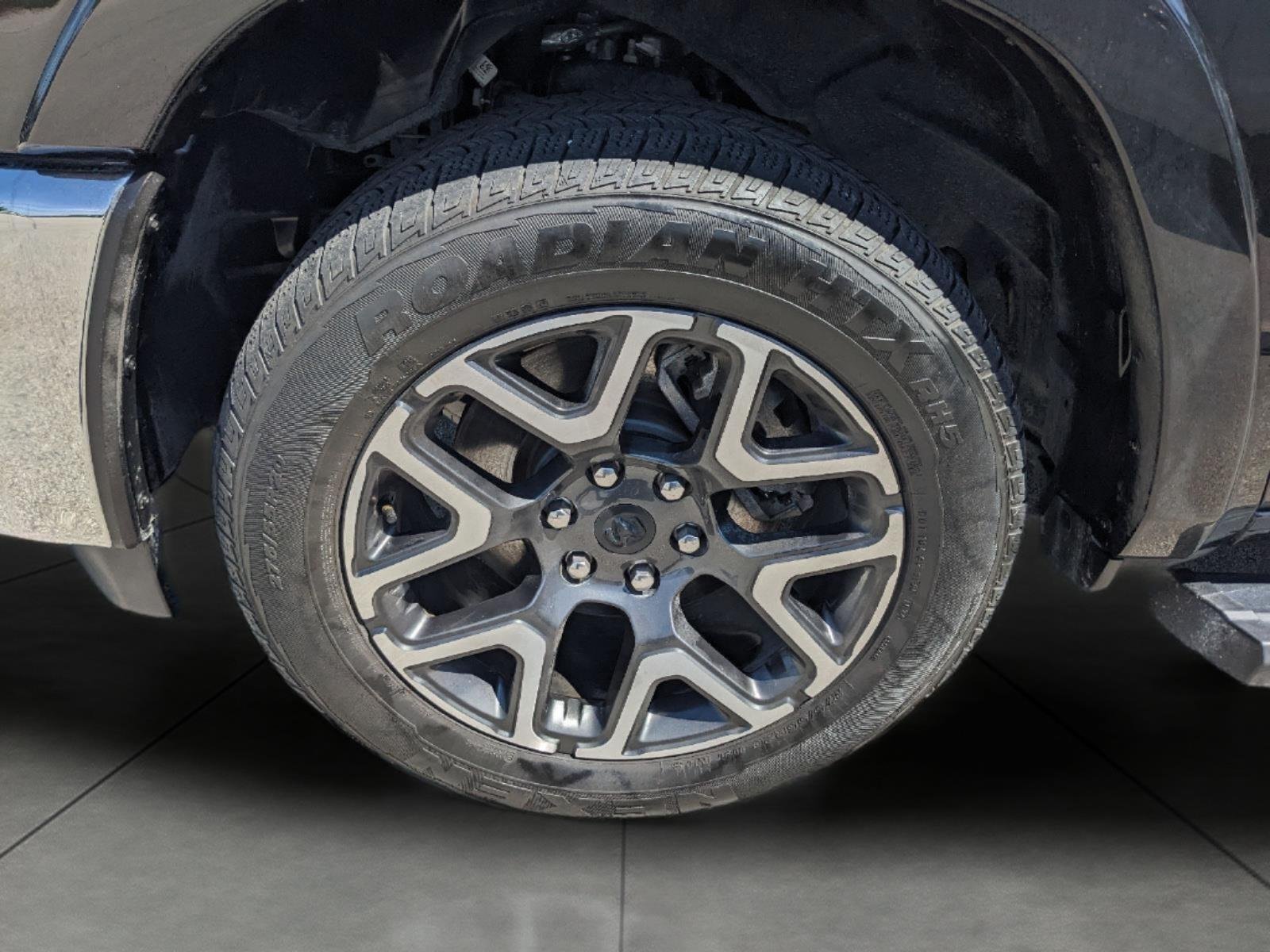 Used 2025 RAM 1500 Laramie AWD/4WD image 49