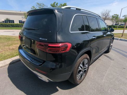 Used 2024 Mercedes-Benz GLB 250 4MATIC image 18