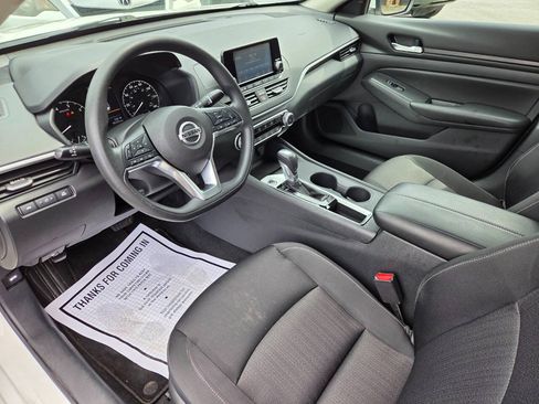 Used 2021 Nissan Altima 2.5 S w/ Driver Assist Package FWD image 10