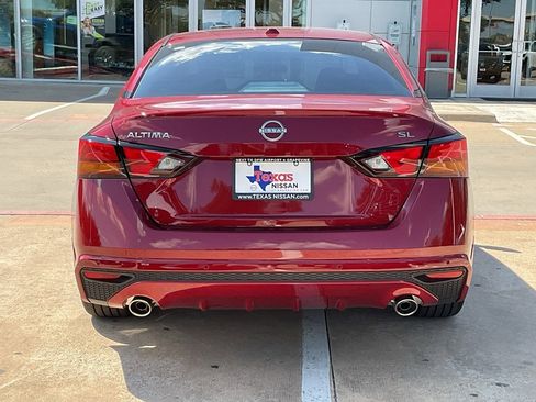 New 2025 Nissan Altima 2.5 SL image 6