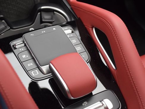 New 2026 Mercedes-Benz GLS 63 AMG 4MATIC image 31