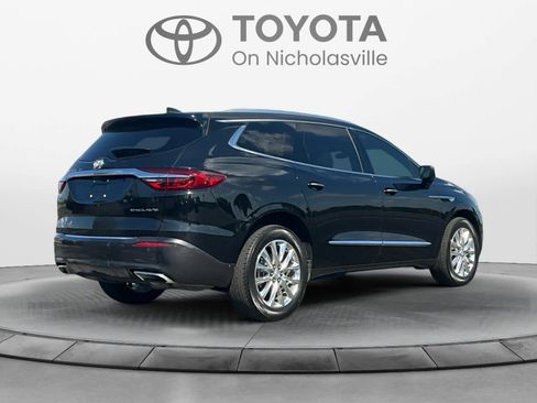 Used 2019 Buick Enclave Premium FWD image 5