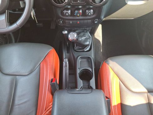 Certified 2018 Jeep Wrangler Unlimited Sport S AWD/4WD image 14