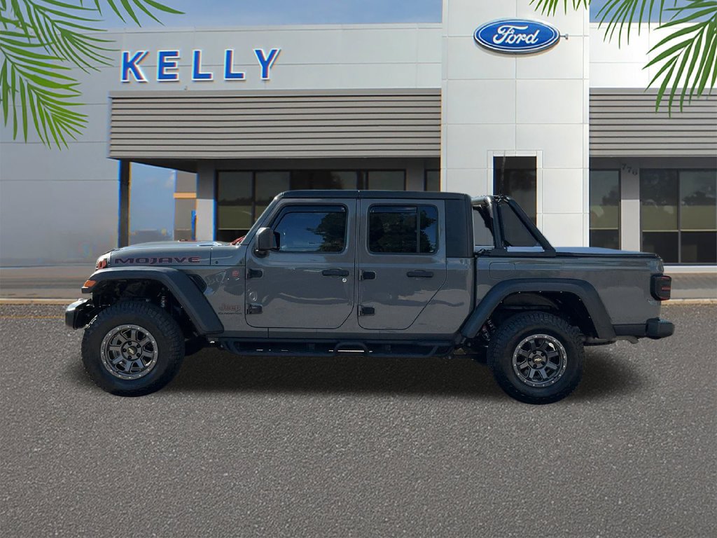 Used 2022 Jeep Gladiator Mojave w/ Trailer Tow Package AWD/4WD image 2