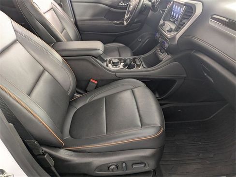 Used 2023 GMC Acadia AT4 w/ Technology Package image 36