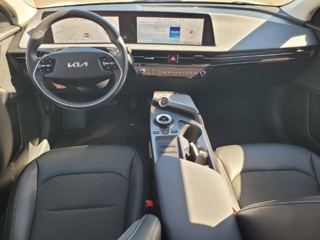 Used 2024 Kia EV6 Light RWD image 14