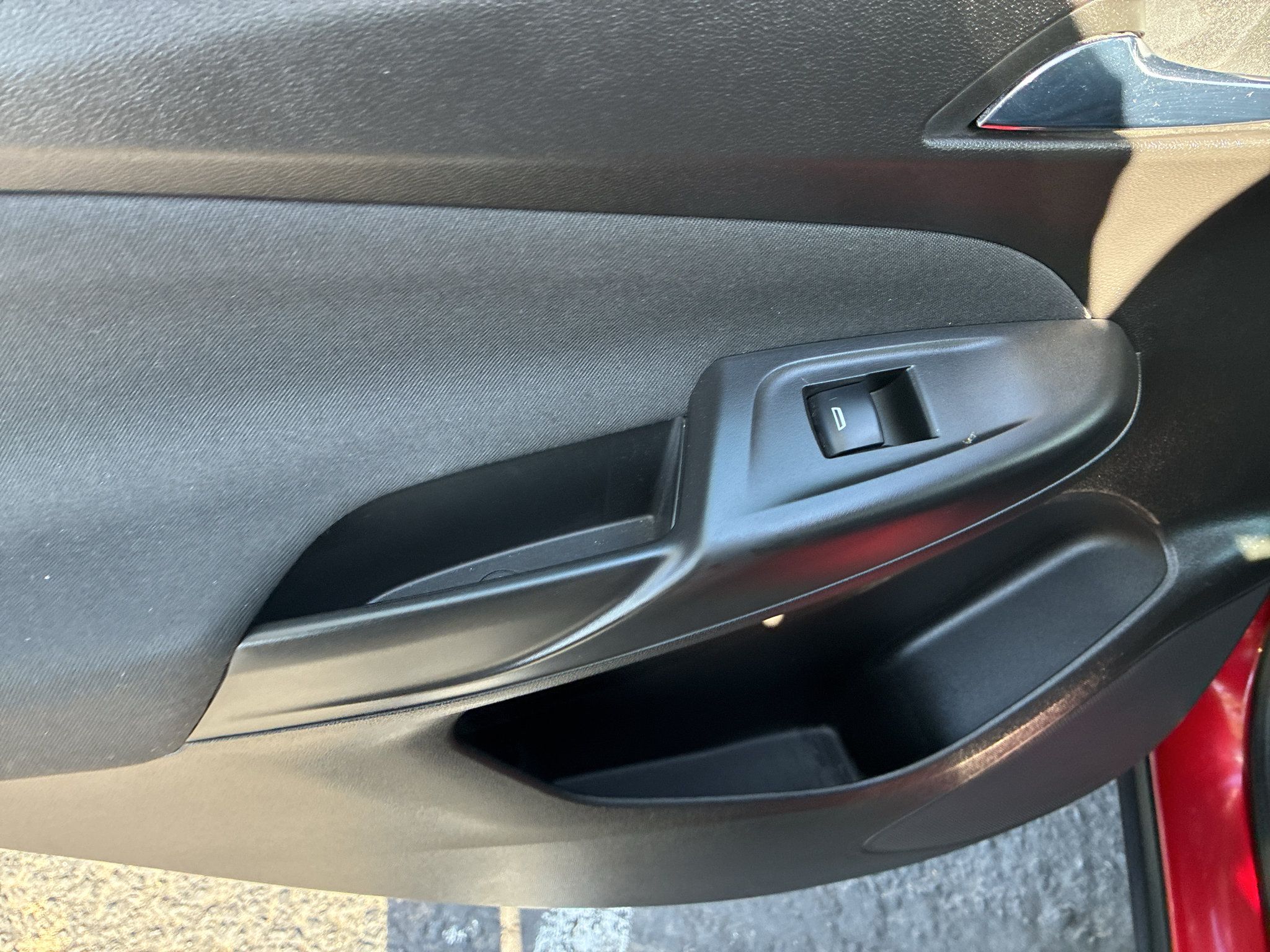 Used 2022 Chevrolet Bolt EUV LT FWD image 36