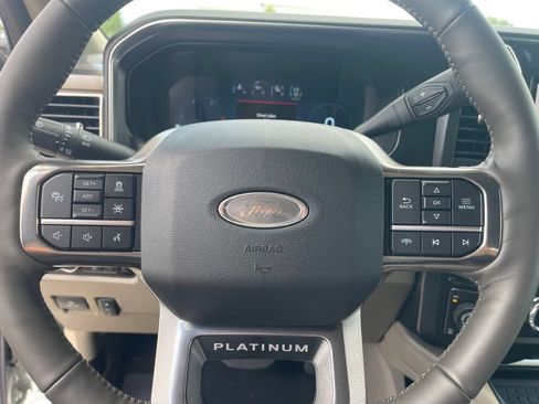 New 2026 Ford F350 Platinum w/ Platinum Plus Package AWD/4WD image 16