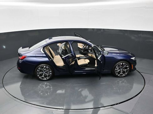 New 2026 BMW 330i Sedan w/ Premium Package RWD image 32