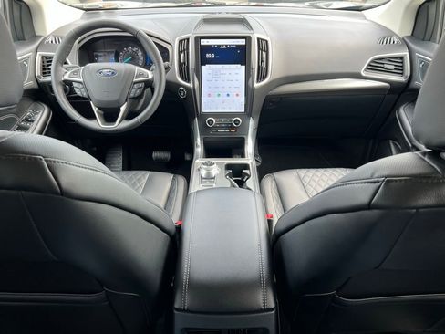 Used 2024 Ford Edge Titanium w/ Equipment Group 301A image 25