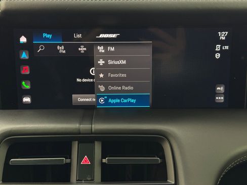 Used 2022 Porsche Taycan 4S image 29