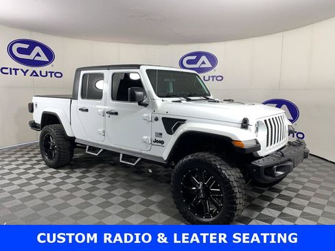 Used 2021 Jeep Gladiator Sport AWD/4WD image 1