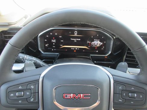 New 2026 GMC Sierra 1500 Elevation w/ Elevation Premium Package AWD/4WD image 21