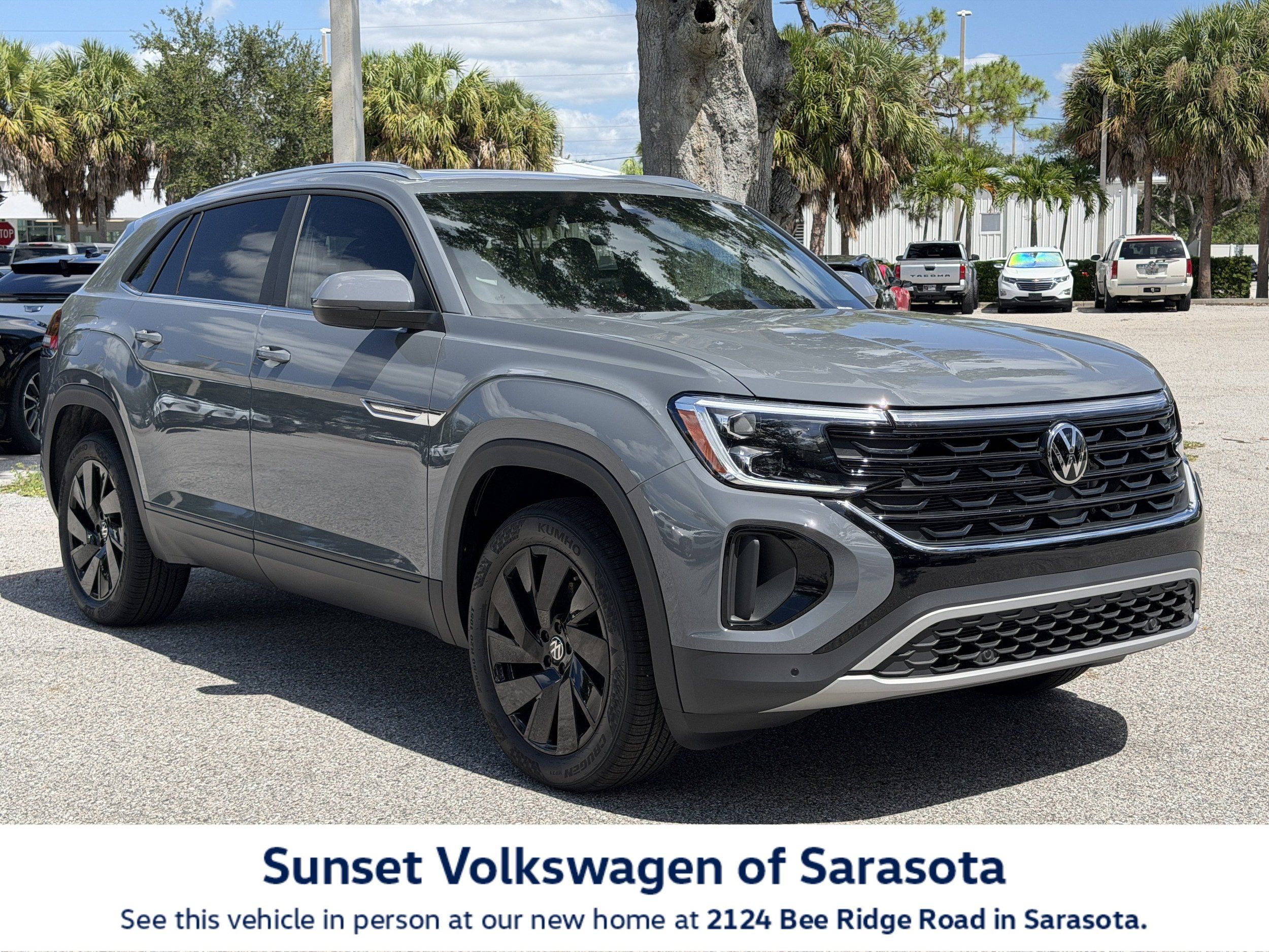 New 2026 Volkswagen Atlas Cross Sport SE FWD image 1