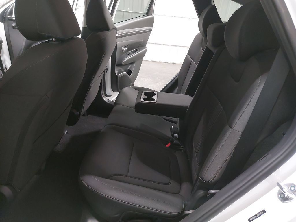 Used 2023 Hyundai Tucson SEL AWD/4WD image 14