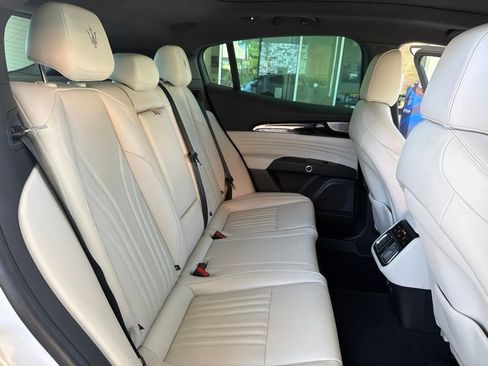 Certified 2023 Maserati Grecale Folgore AWD/4WD image 19